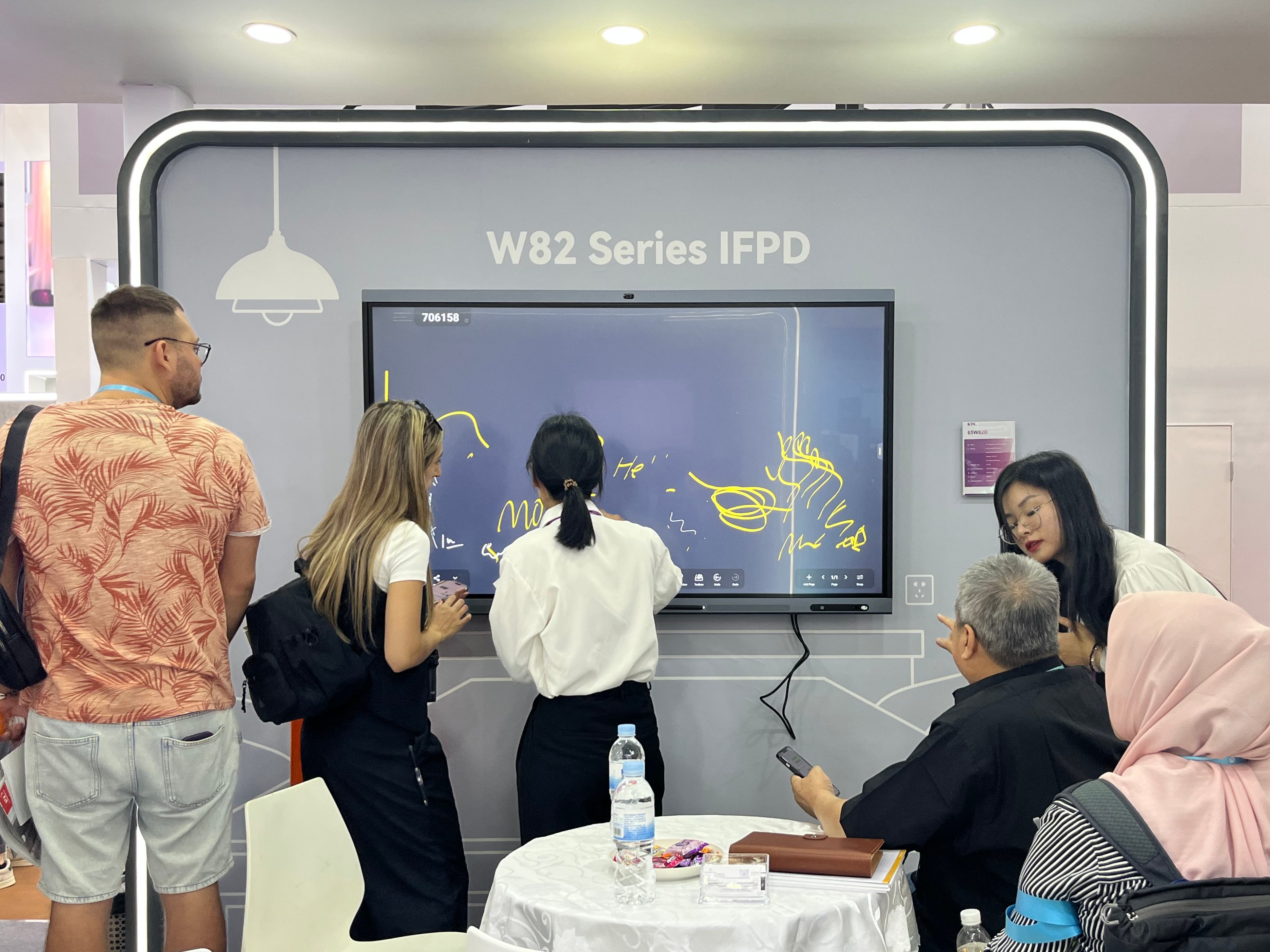 1761549962913604.jpg 853e36a2-0aa1-4453-88b5-cd37cce3c84d(1).jpg